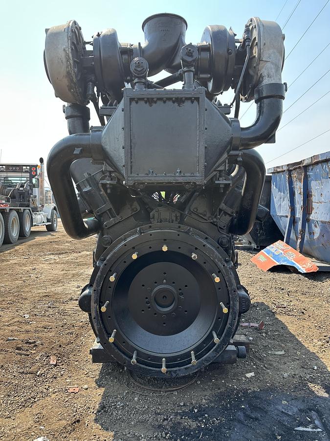 Used 2000 WAUKESHA NATURAL GAS ENGINE 7042GS1