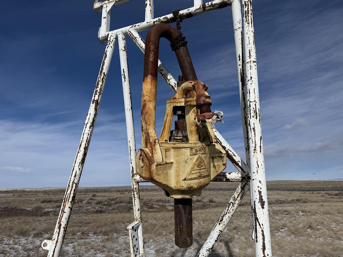 Used Emsco 250 Ton Swivel