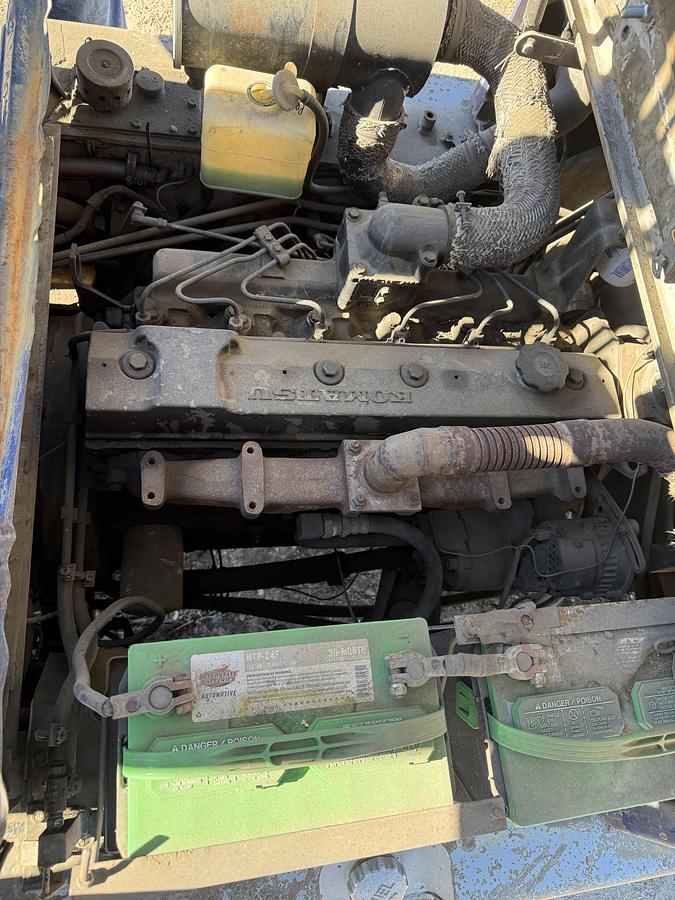 Used Komatsu 40 Hyster 8000lb Forklift