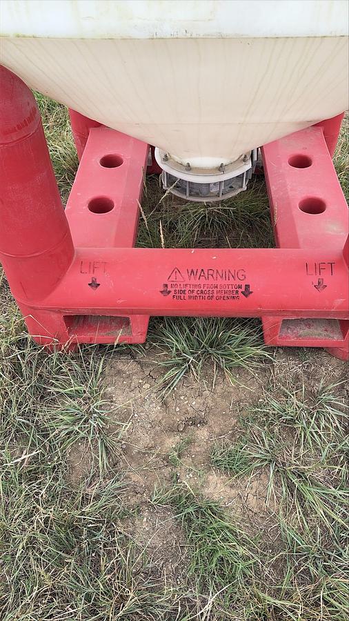 Used Snyder Flow Master Hopper