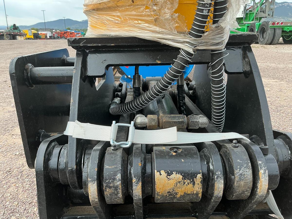 Used 2026 LYALS ALSERG60 32 inch Excavator Grapple (Unused)