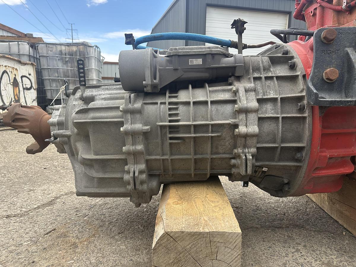 Used 2021 Cummings engine AND Eaton transmission Engine:X15 500