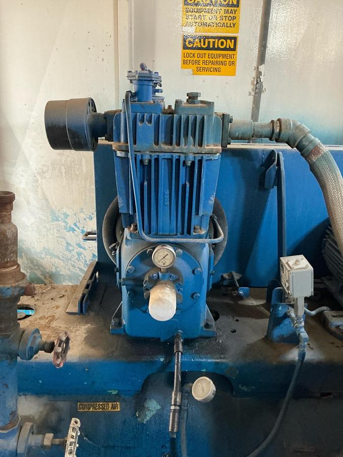 Used Cat Generator, Skid, (With Air Compressors)