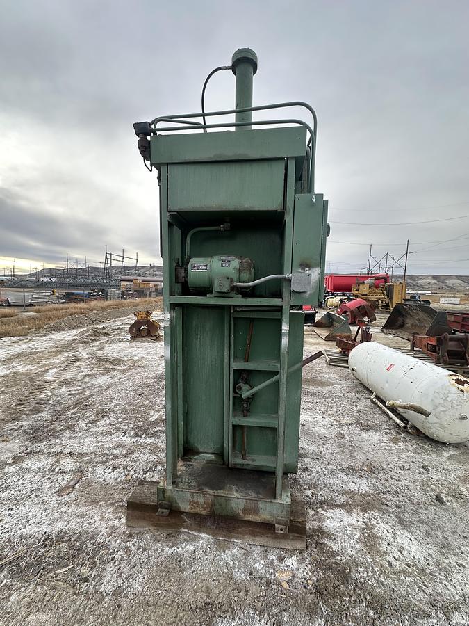 Used 2000 APPCO SAND KING older