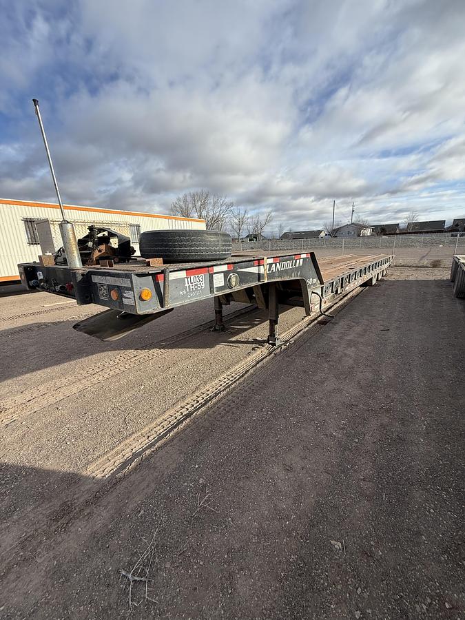 Used 1999 Landoll 50 Ton Tilt-Deck 