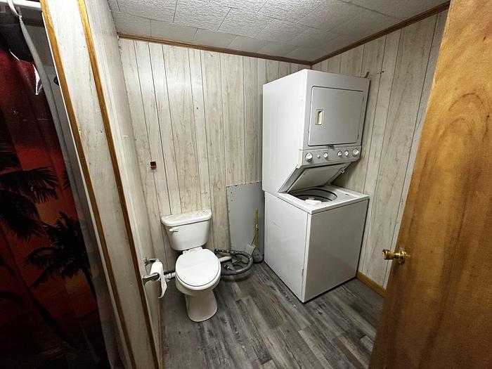 Used DBI MFG Welded Steel Man Camp/Rig House