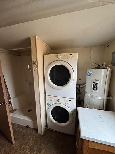 Used 2 bed 1 bath man camp