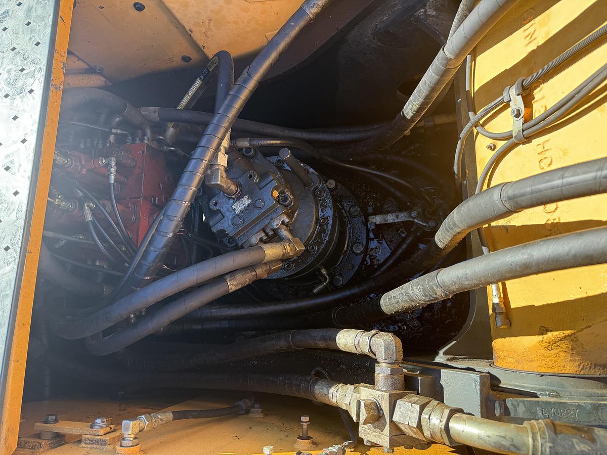 Used 2011 HYUNDAI ROBEX 250 LC9 EXCAVATOR