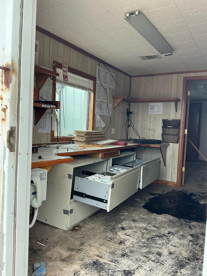 Used DBI Man Camp