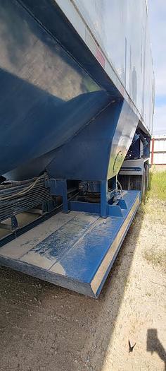 Used 2011 Appco Sand King FS-40 Portable Transfer Trailer