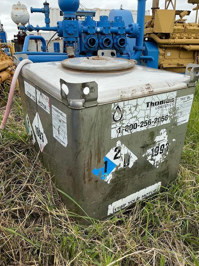 Used Snyder 300 Gallon Fuel Tank 