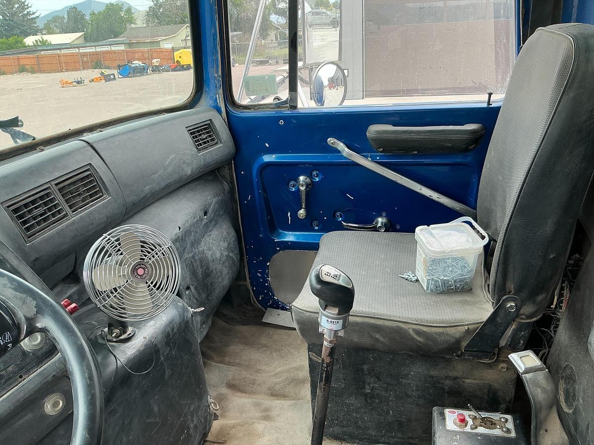 Used Ford 2000 Gallon Water Truck
