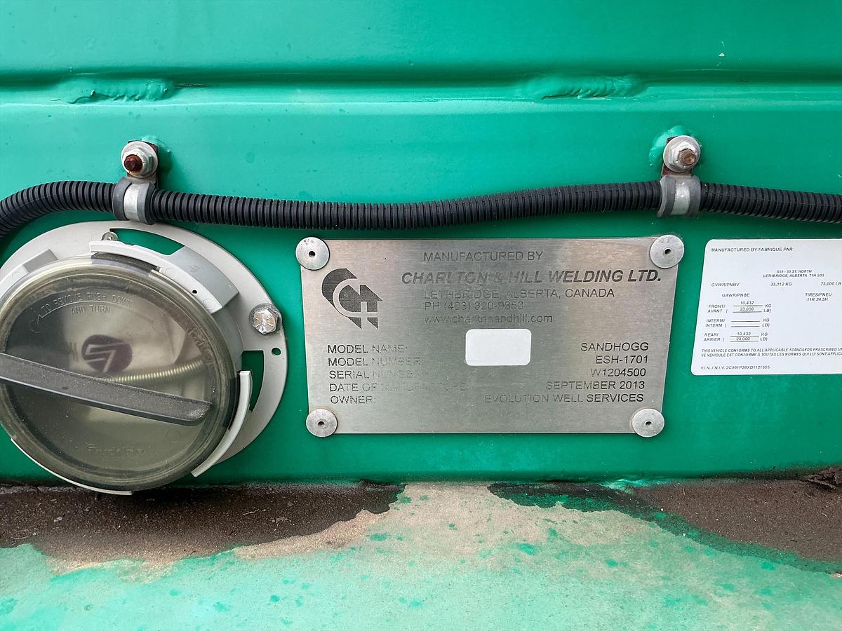 Used 2013 CHARLTON & HILL ESH-1701 T/A SAND HOGG TRAILER