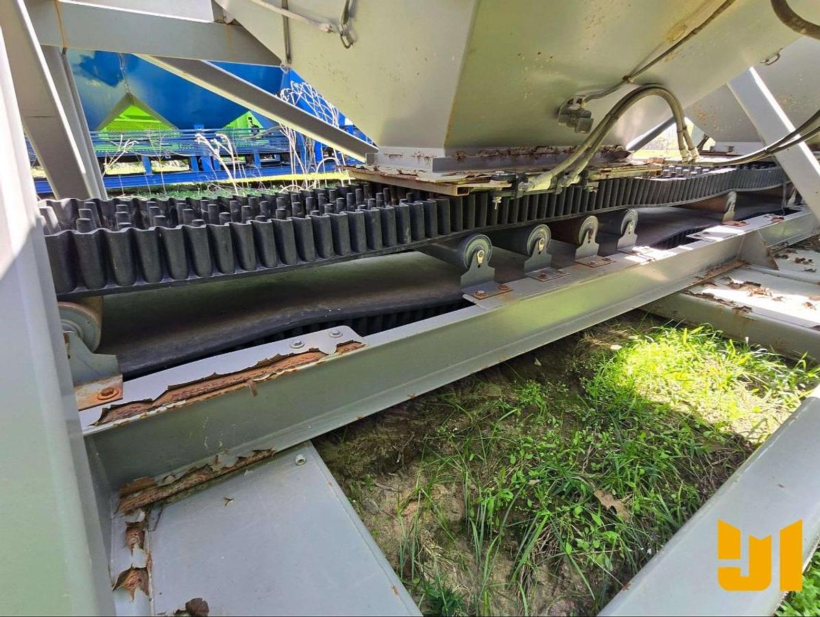 Used 2014 CAMBELT CF2445MSB T/A 4 STATION SAND CONVEYOR