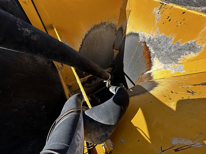 Used 2006 Gomaco GT3600 Curb & Gutter Machine