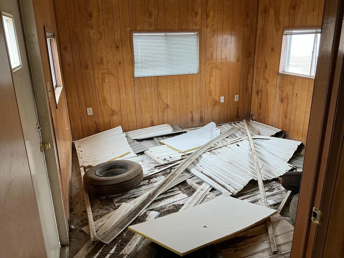 Used Office/Crew House