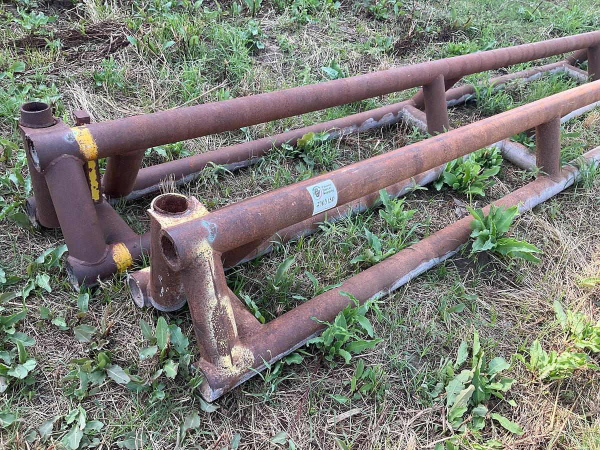 Used Pipe Racks – Set of 2