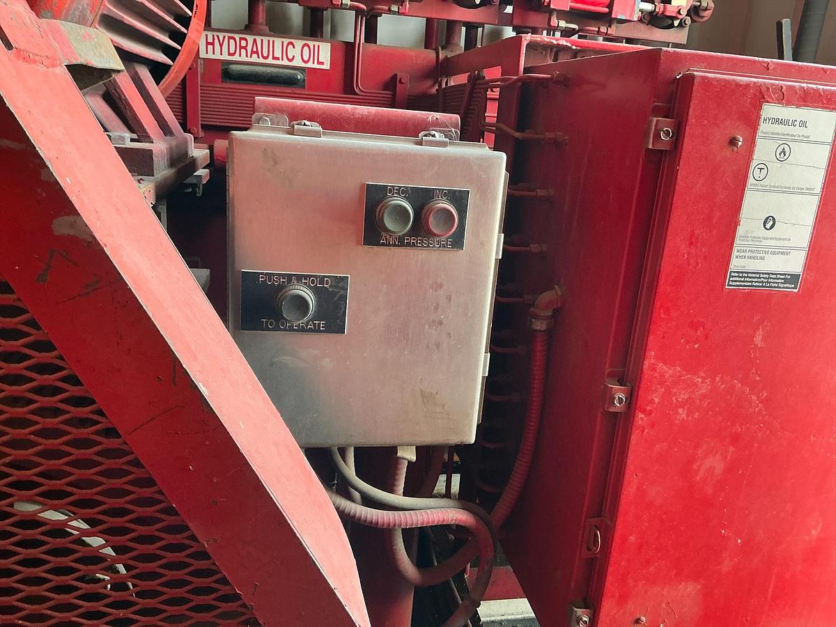 Used Leeson Koomey/Accumulator 