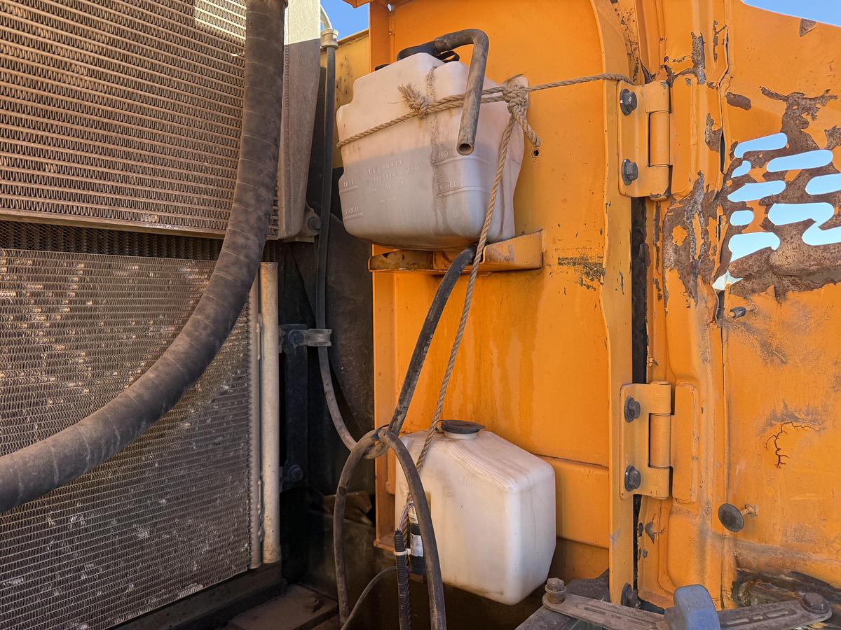 Used 2011 HYUNDAI ROBEX 250 LC9 EXCAVATOR