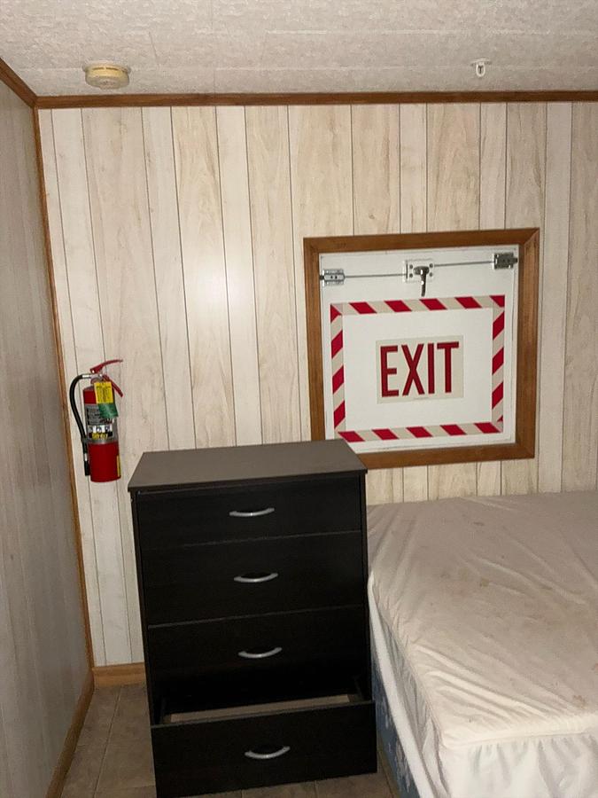 Used 2011 Man Camp DBI