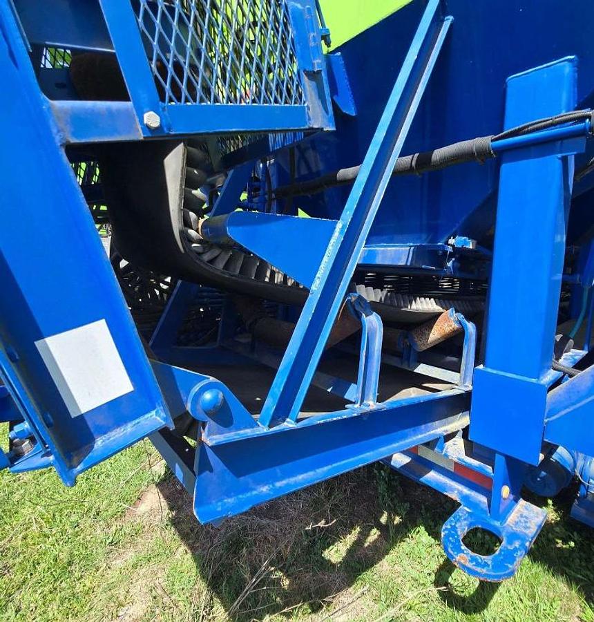 Used 2012 APPCO FS-40 T/A SAND HOG