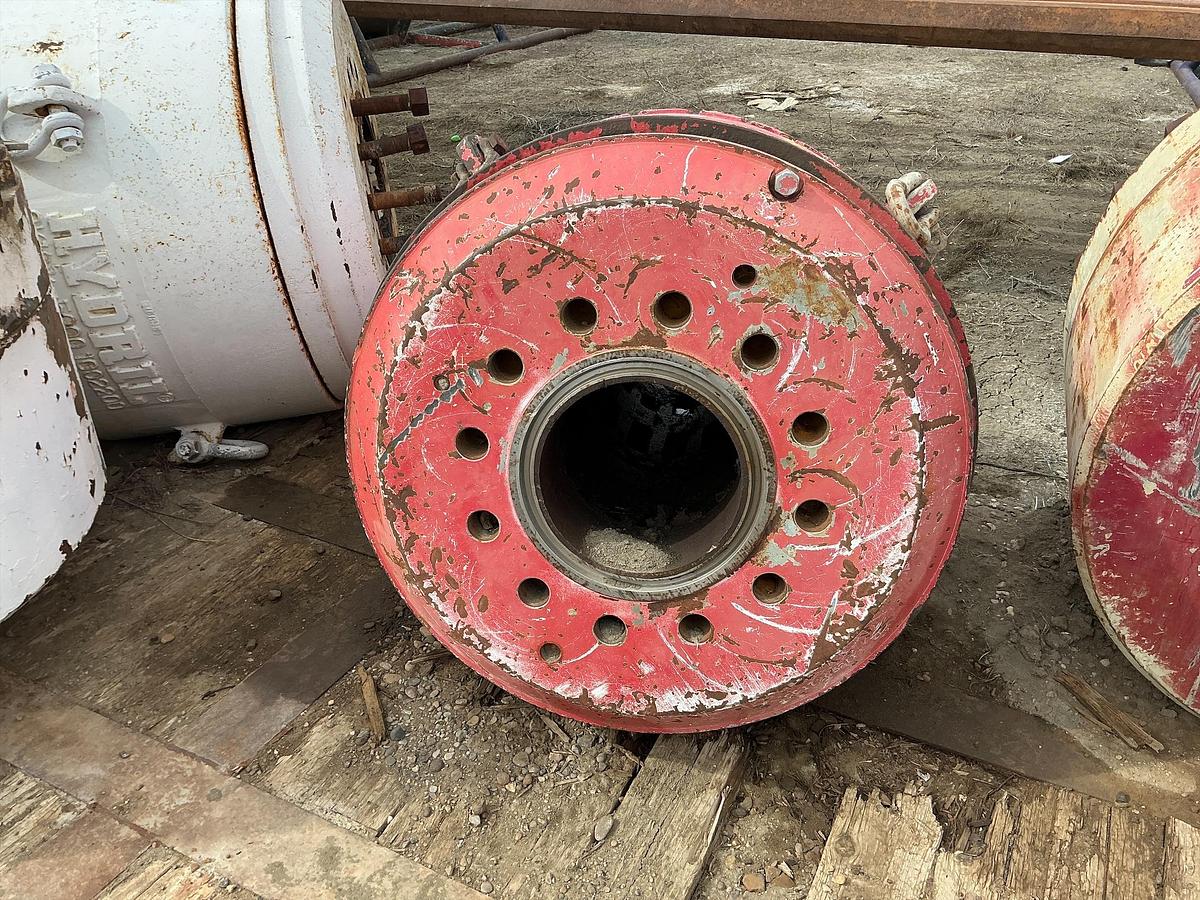 Used Hydril 13-5/8 Annular BOP