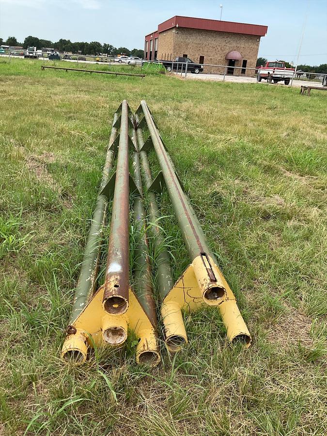 Used Pipe Racks – Set of 2