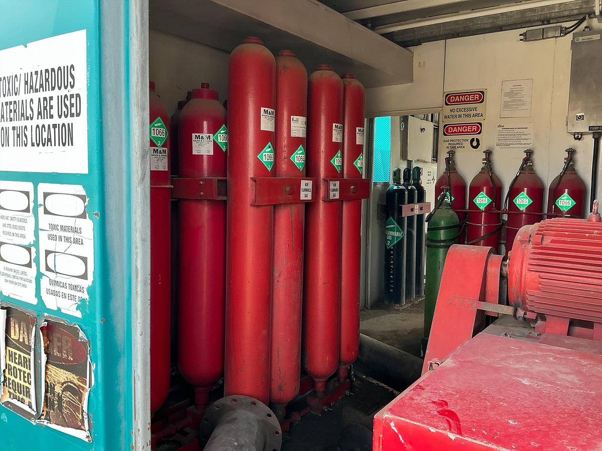 Used Leeson Koomey/Accumulator 