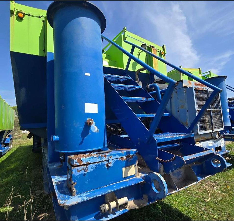 Used 2012 APPCO FS-40 T/A SAND HOG TRAILER