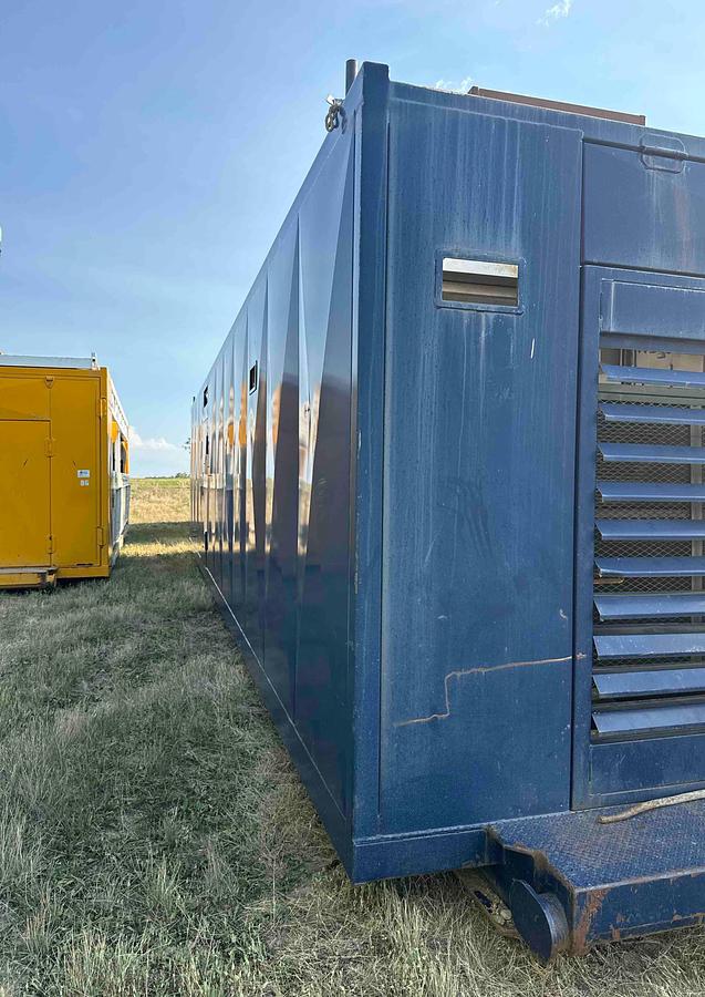 Used Detroit Diesel Series 60 600KW Diesel Generator Set