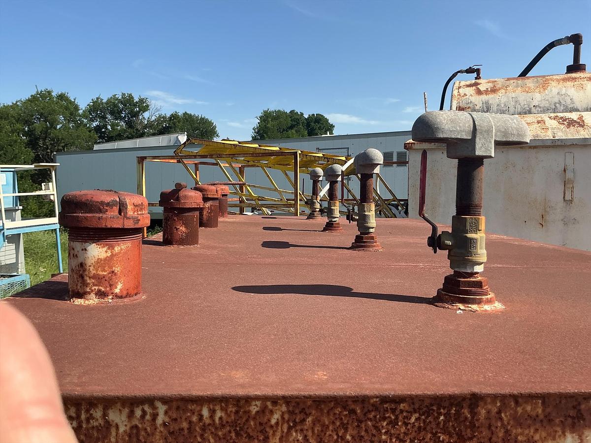 Used Pilot Waste Oil on Skid
