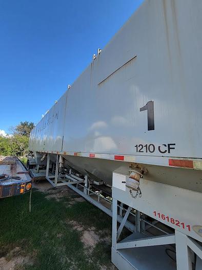 Used 2010 Appco Sand King FS-40 Portable Transfer Trailer