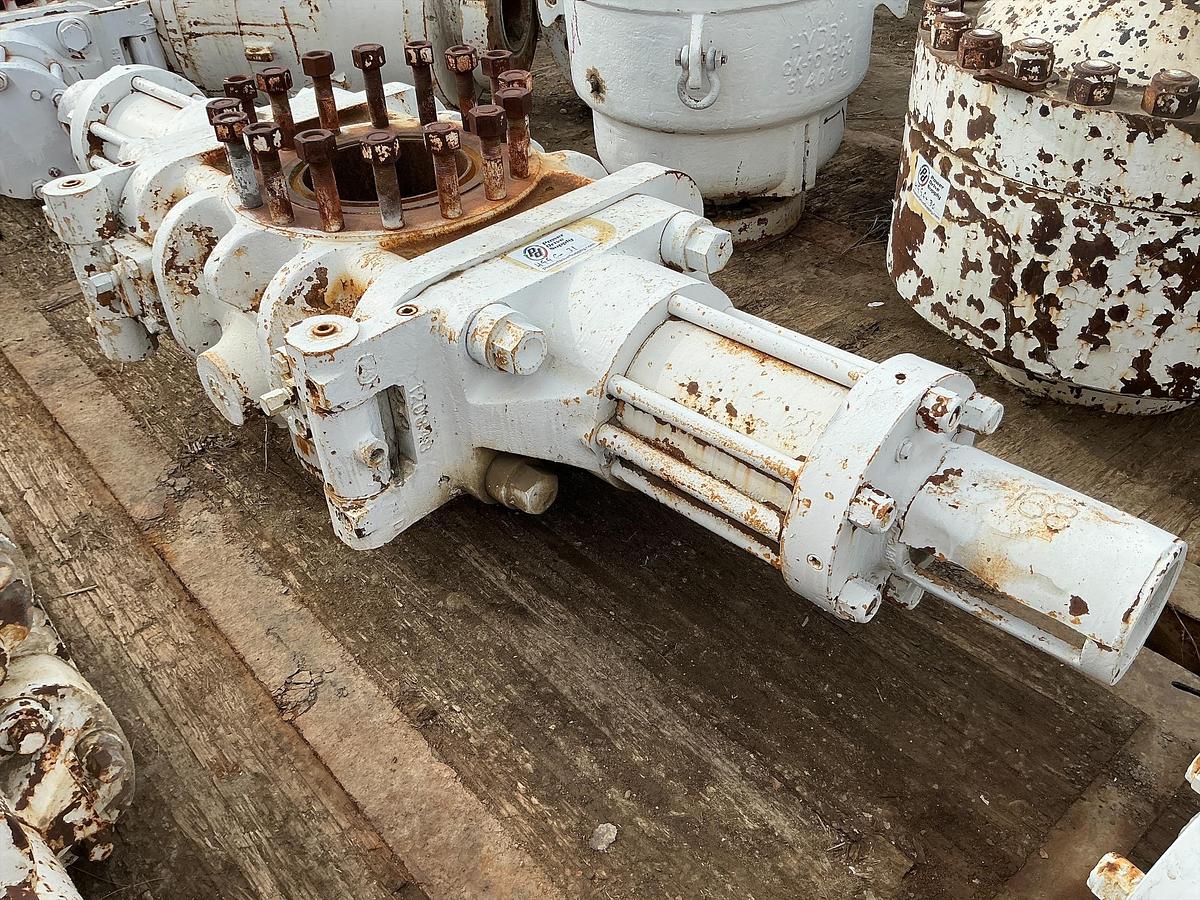 Used Shaffer 5x11 Single Ram BOP 