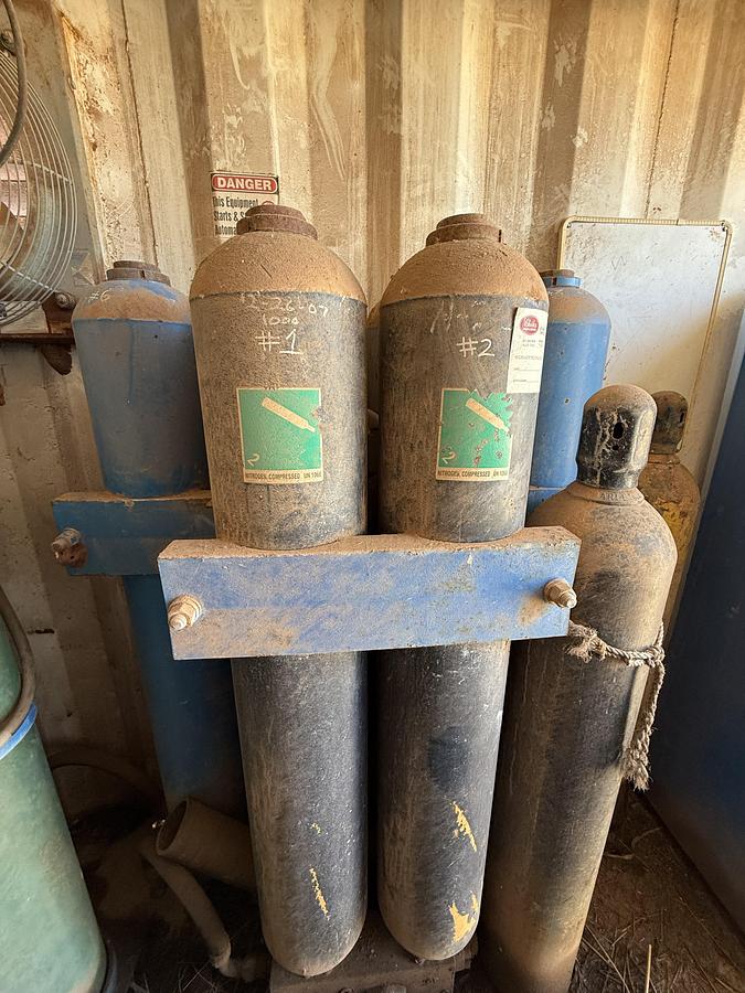 Used Accumulator 10-Station Closing Unit