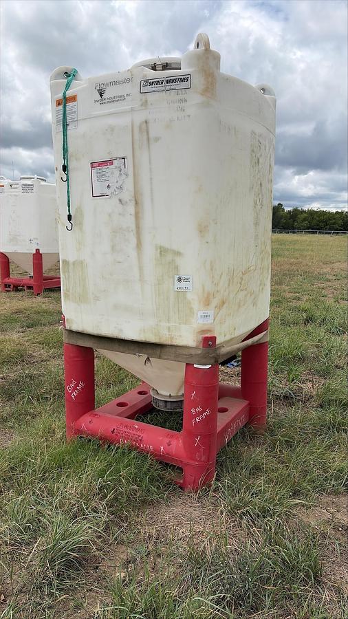 Used Snyder Flow Master Hopper