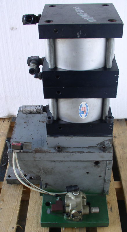 Used Duramaster Model DS2P8002/02ME3C1 Pneumatic Press