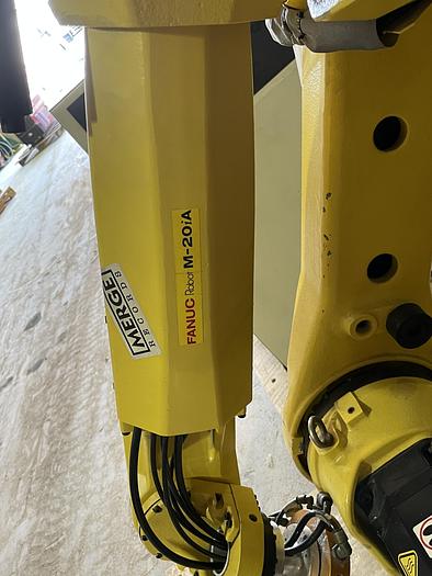 Used 2008 FANUC FANUC M20iA