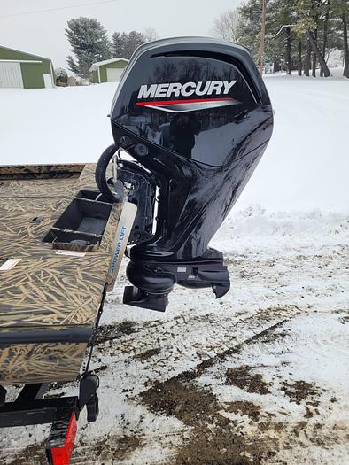 Used 2019 Crestliner VT17