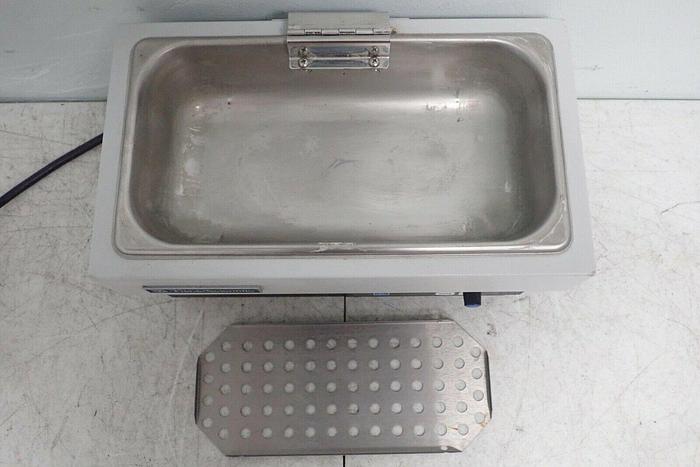 Used Fisher Scientific 2LS-M Isotemp Heating Water Bath