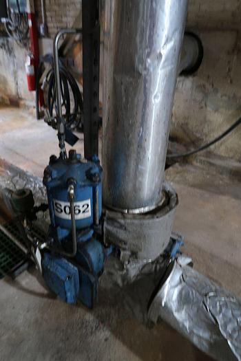 Used DEZURIK PNEUMATIC ACTUATED S/S VALVES