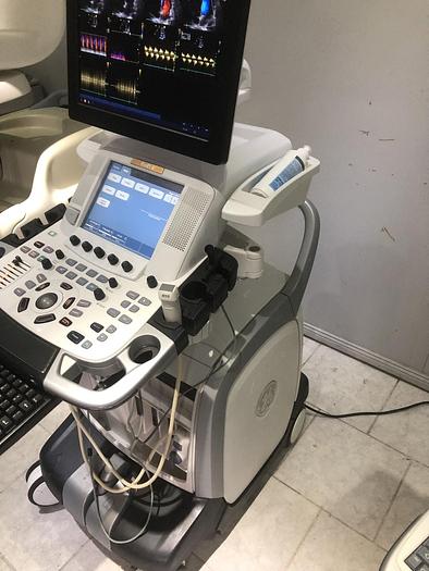 Used GE Vivid E9 Ultraschallsystem mit 2x Sonden , Sony Drucker, DVD Recorder, EKG Kabel