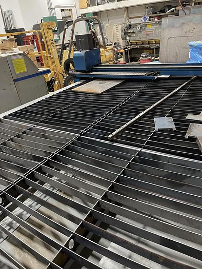 Used AKS Hy-Definition CNC Plasma Cutting Table Accu-kut