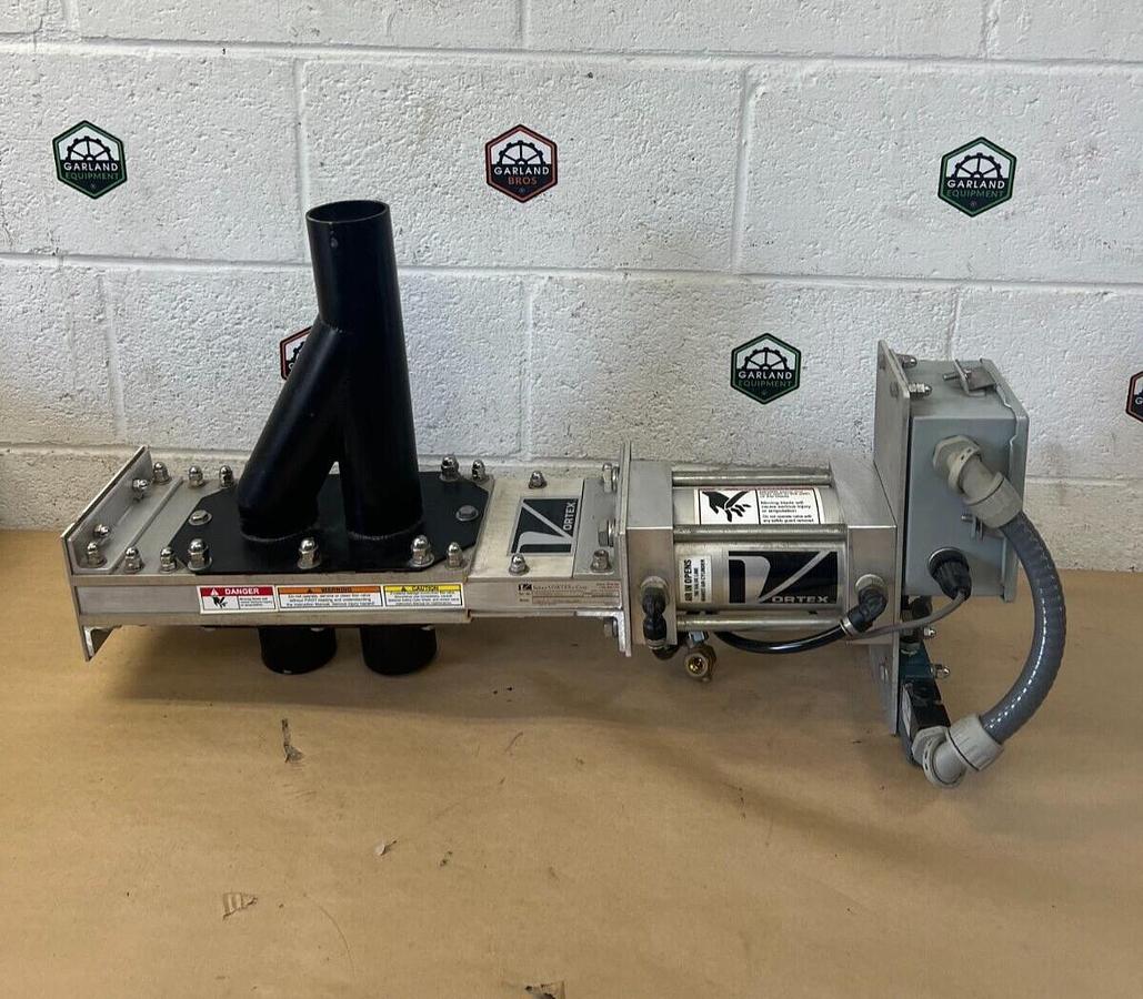 Used Salina Vortex DA2.5-2CSY-SL-MG Diverter Knife Gate Valve w/ MAC Valve