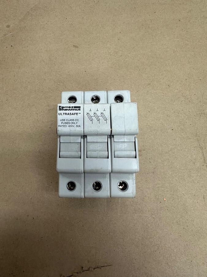 Used Ferraz Shawmut USCC3 Fuse Holder