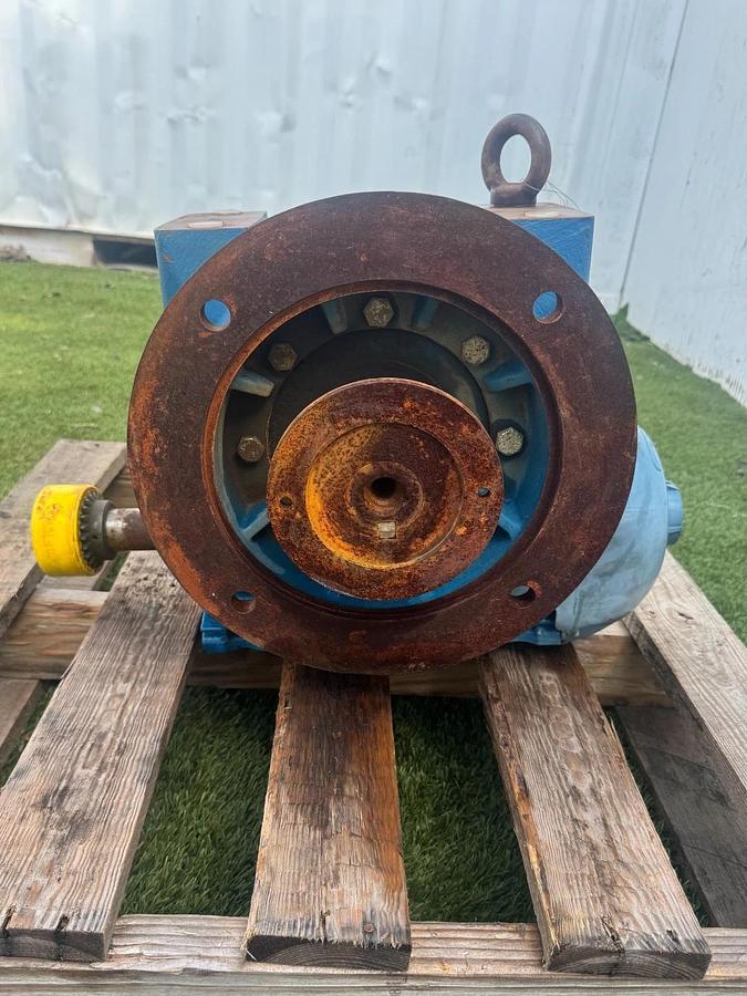 Used Radicon A125240.JRA-3 Worm Gear Speed Reducer Gearbox, 40:1 Ratio, 10.90Hp
