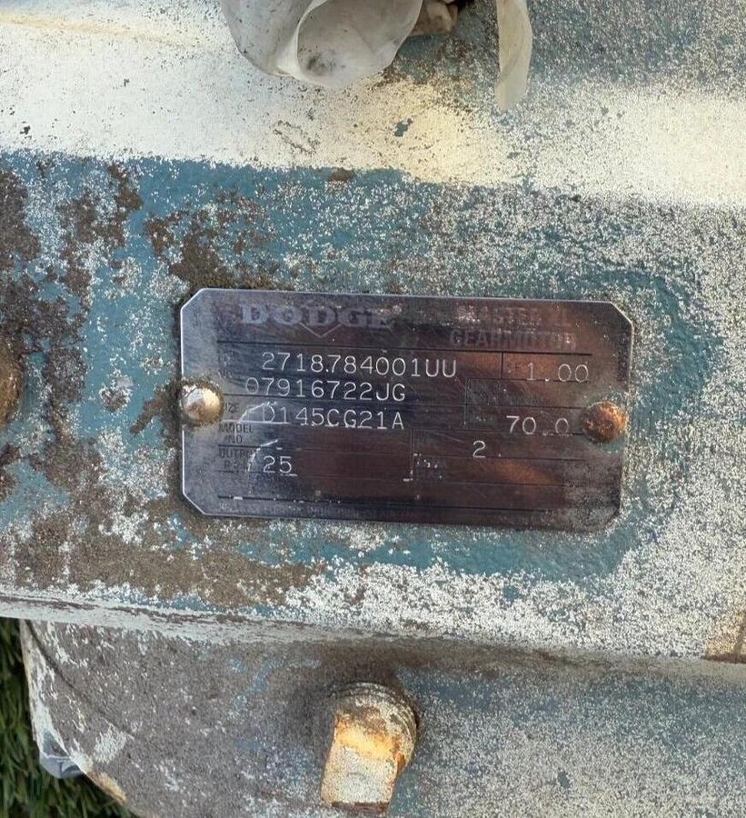 Used Dodge MasterXL Gear Motor, 70:1 Ratio, 25:1 Output Ratio, Reliance 2Hp