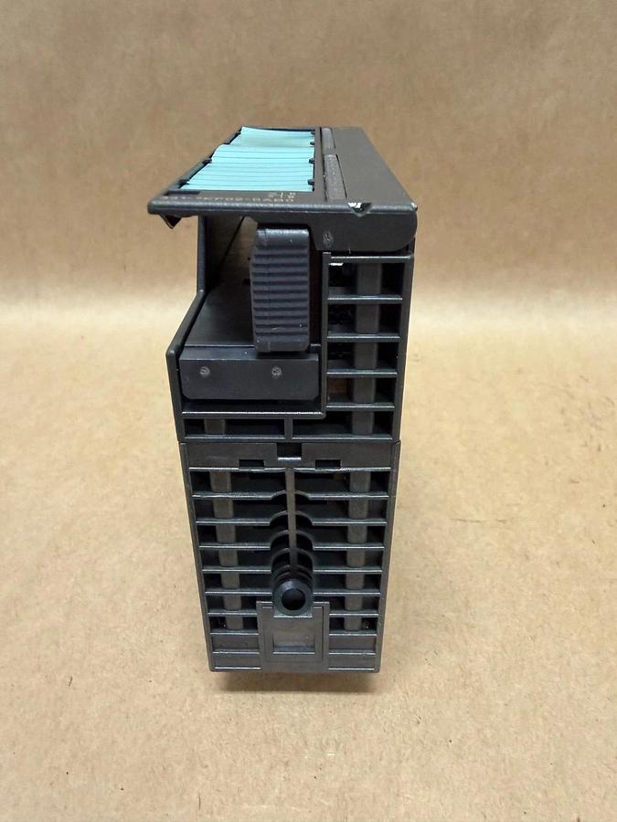 Used Siemens 331-7KF02-0AB0 Module