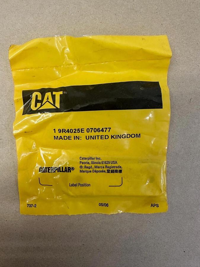 Used CAT 9R-4025 3mm Thick Operator Cabin Window Catch Spacer, Qty 5 *NEW*