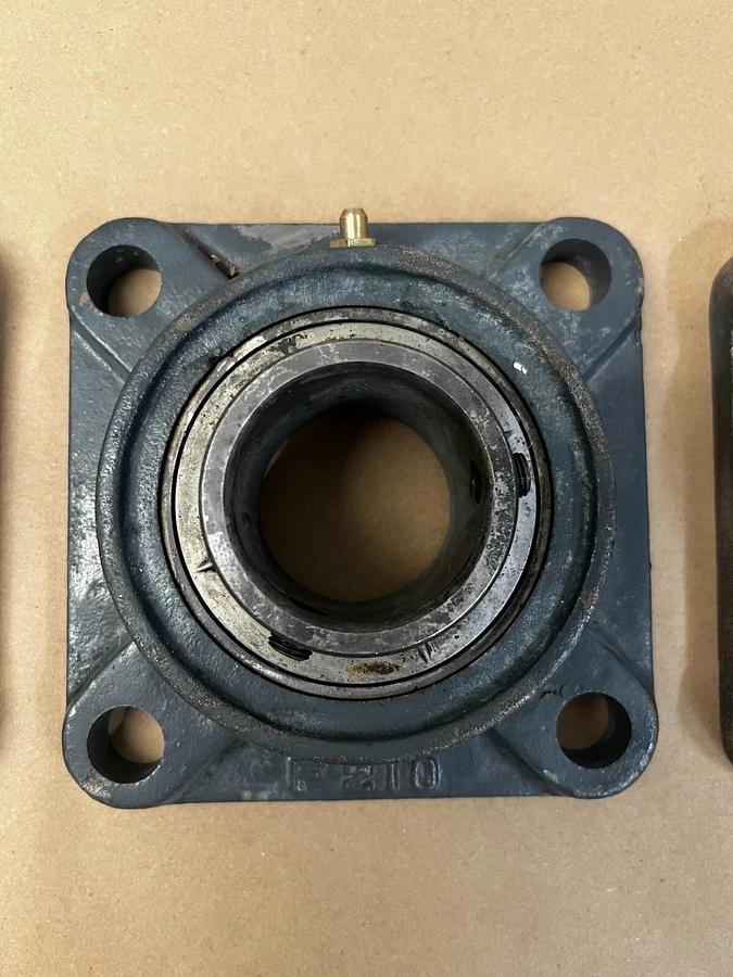Used IPTCI F210 Bearings - Lot of 3