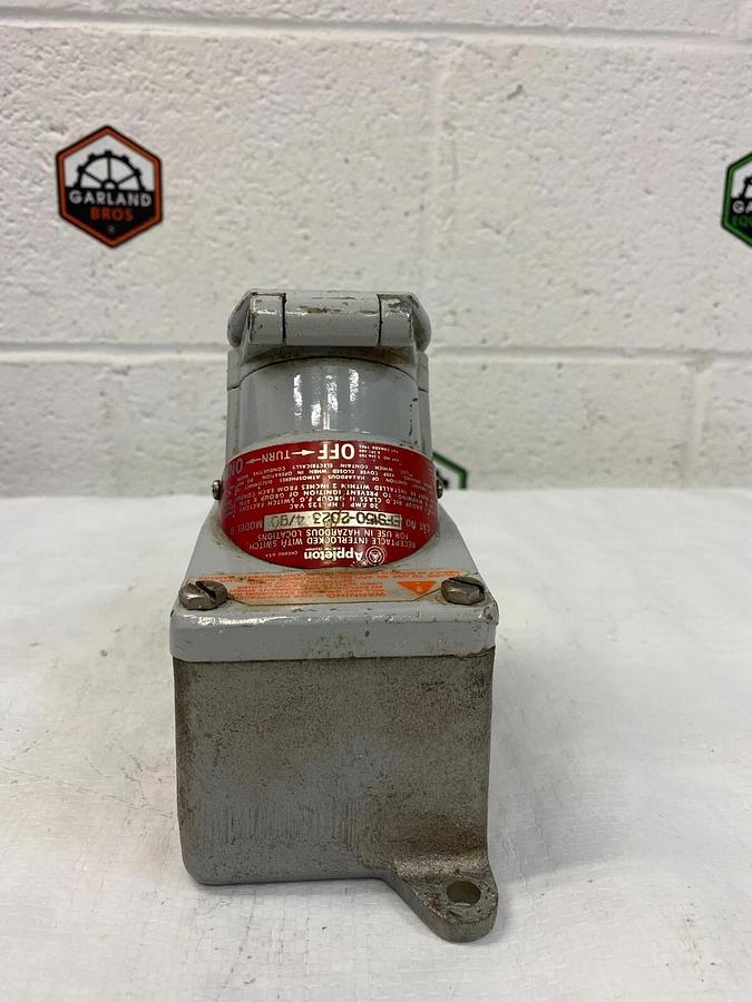 Used Appleton Electric Products 202314/90 Model B Receptacle Interlocked with Switch